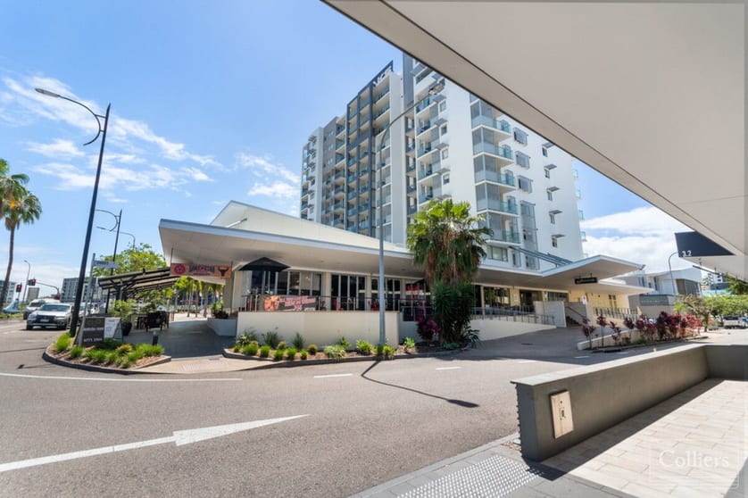 Click to view all images 1, 3 & 4/2 Dibbs Street South Townsville QLD 4810 - Image 3