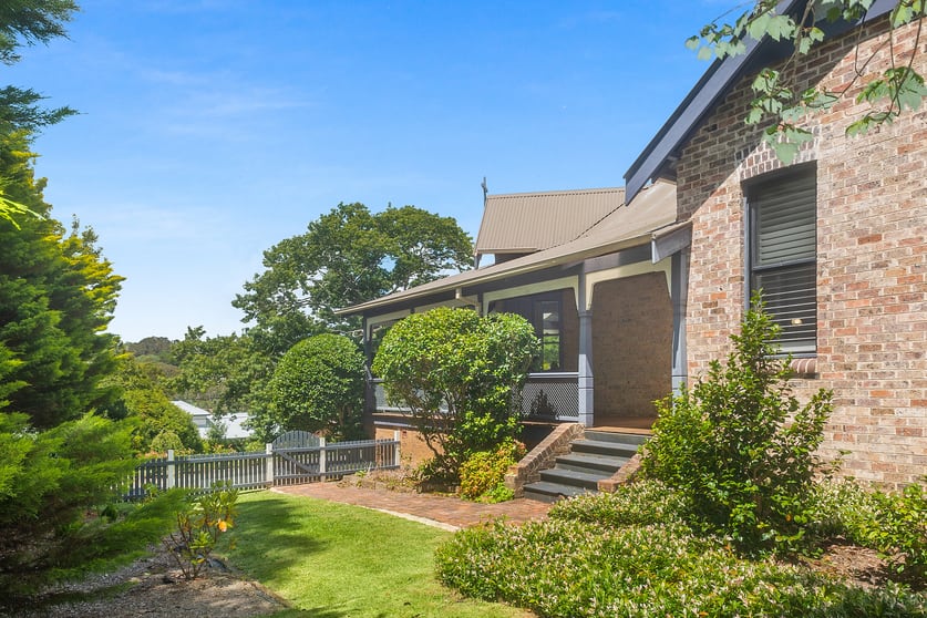 Click to view all images 27 Arthur Street Moss Vale NSW 2577 - Image 3