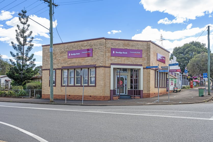 Click to view all images 23 Toomey Street Yarraman QLD 4614 - Image 1