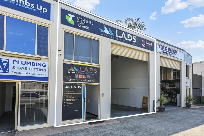 Click to view all images 2/4 Transport Place Molendinar QLD 4214 - Image 3