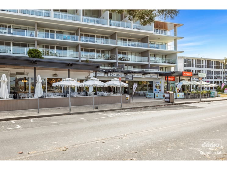 Click to view all images Yeppoon CBD Investment/2-4 Anzac Parade Yeppoon QLD 4703 - Image 2