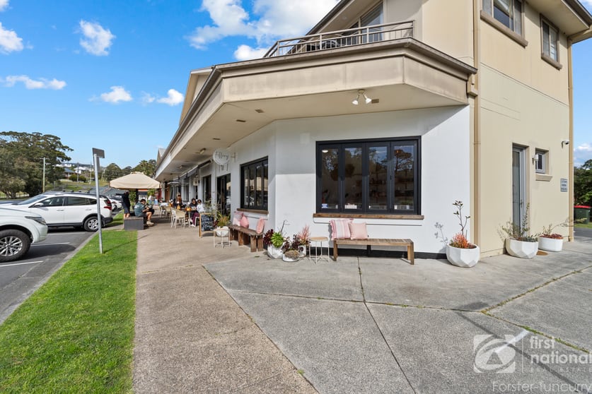 Click to view all images Shop 6/19 Fairway Crescent Forster NSW 2428 - Image 2