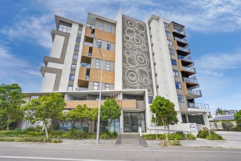Click to view all images 1/16-20 Beach Road Maroochydore QLD 4558 - Image 1