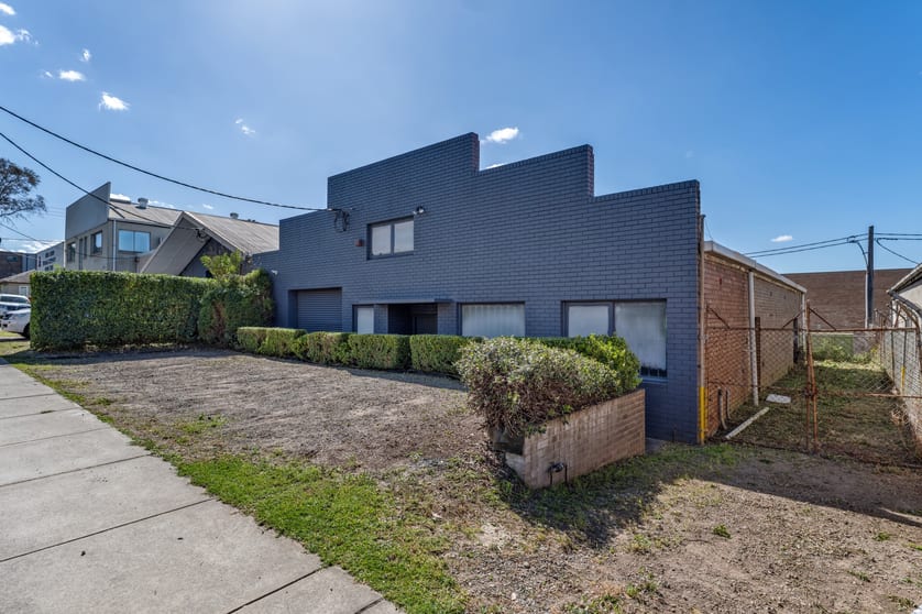 Click to view all images 21 Park Road Rydalmere NSW 2116 - Image 1
