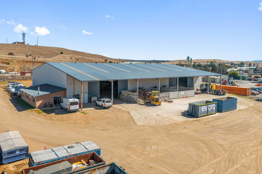 77 Polo Flat Road Cooma NSW 2630 - Image 2