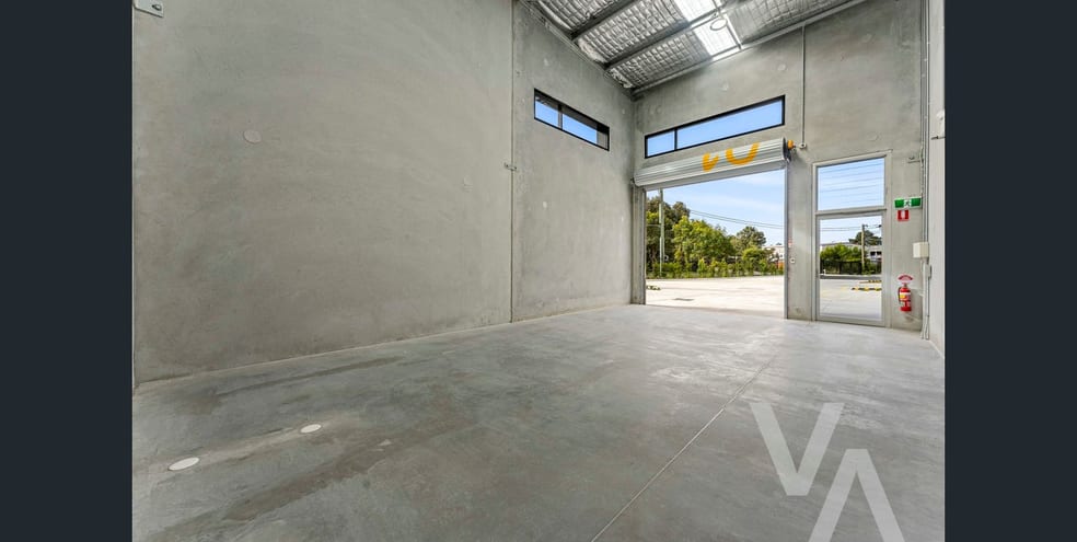 Click to view all images Unit 1/13 Balook Drive Beresfield NSW 2322 - Image 3