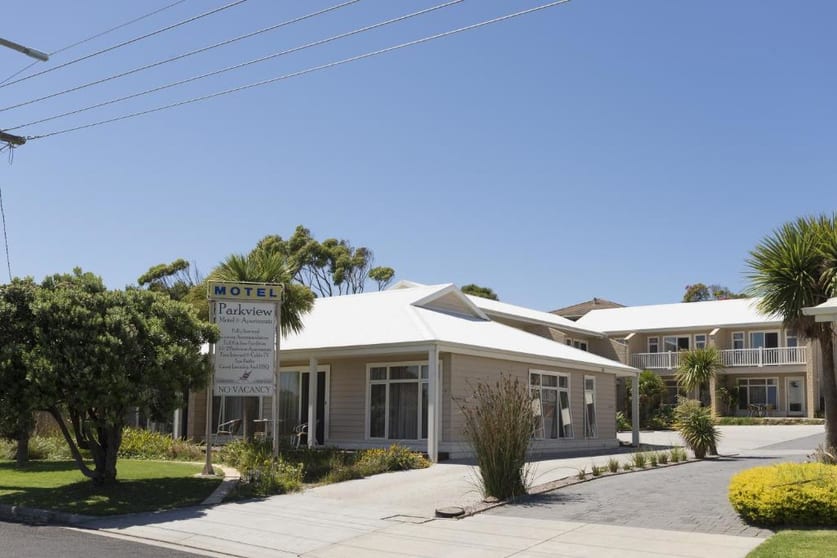 Click to view all images Port Campbell VIC 3269 - Image 2