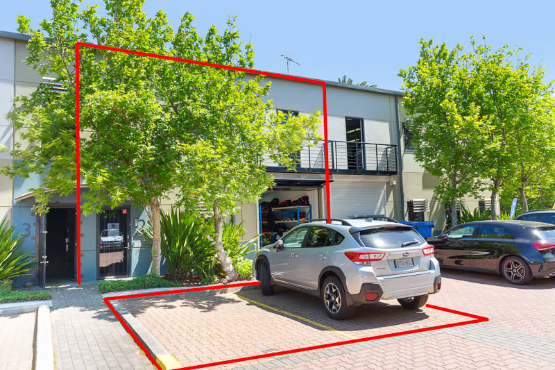 Click to view all images 2/17 Green Street Botany NSW 2019 - Image 3