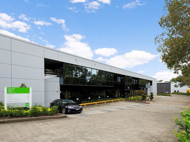 Click to view all images 33 Maddox Street Alexandria NSW 2015 - Image 2