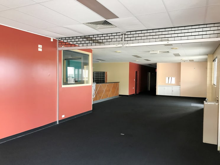 Click to view all images 85-89 Bundock Street Belgian Gardens QLD 4810 - Image 3