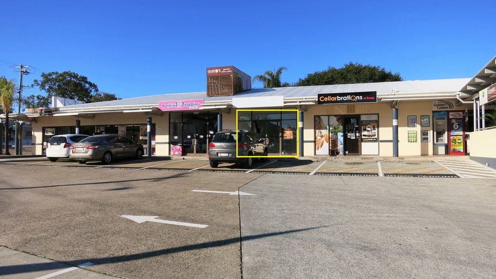 Click to view all images Grange QLD 4051 - Image 3