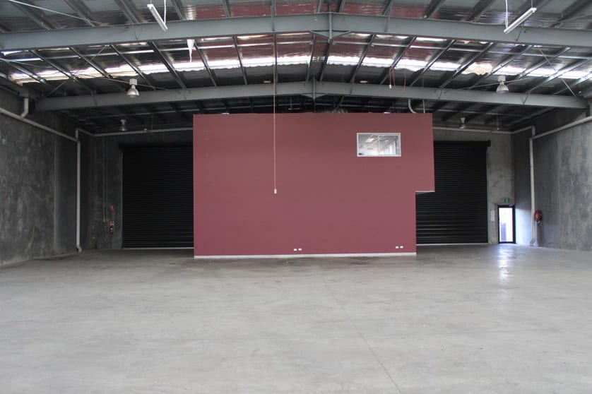 Click to view all images 8 Flight Drive Tullamarine VIC 3043 - Image 3
