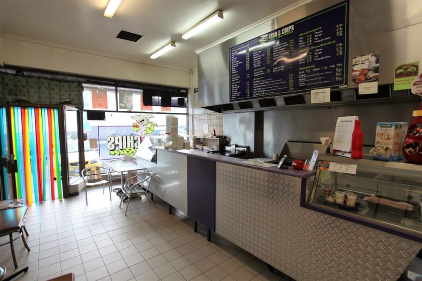 8 Spring Square Hallam VIC 3803 - Image 3