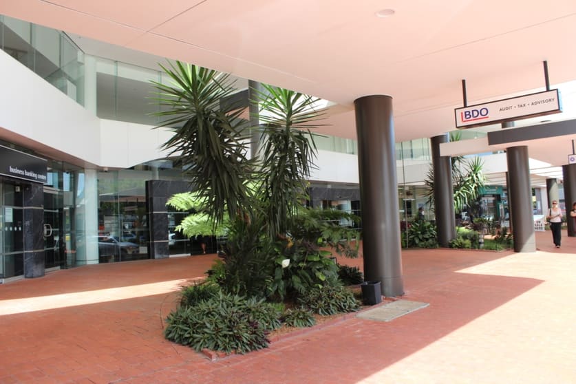 Click to view all images 12/15 Lake Street Cairns City QLD 4870 - Image 3