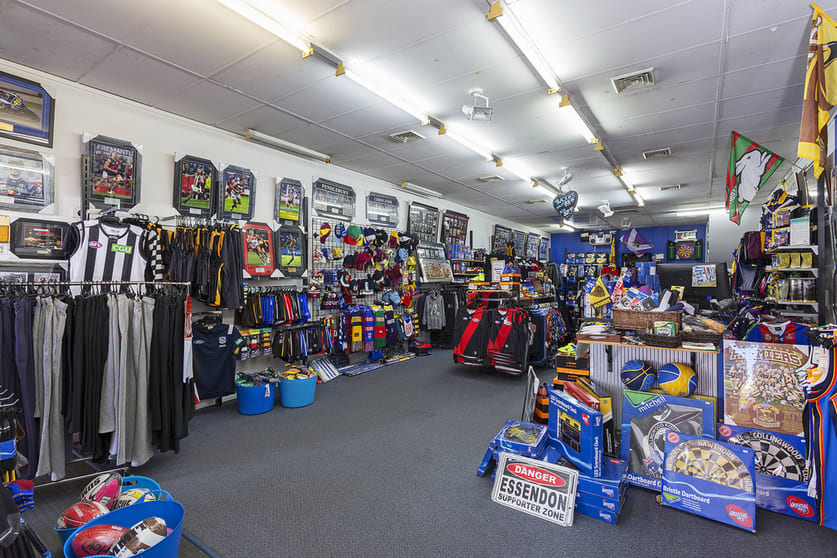 Click to view all images 474 Dean Street Albury NSW 2640 - Image 2