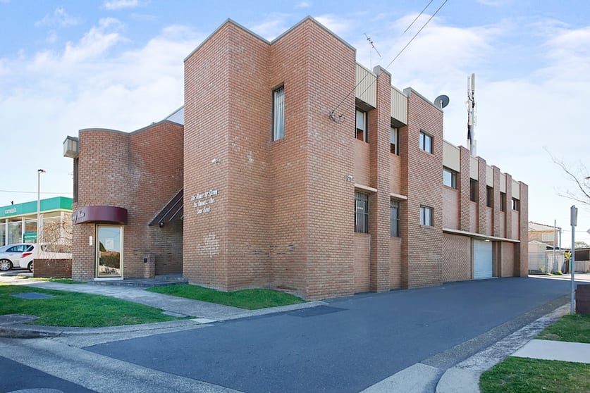 Click to view all images 2A Russell Avenue Sans Souci NSW 2219 - Image 1