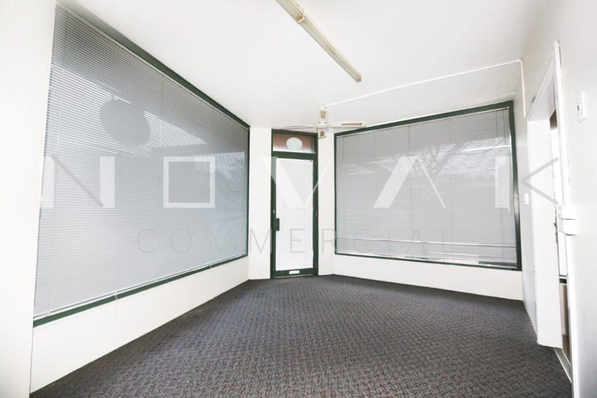 Click to view all images 1/35 Adams Street Curl Curl NSW 2096 - Image 3