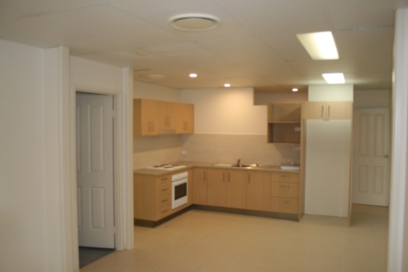 Click to view all images Kallangur QLD 4503 - Image 3