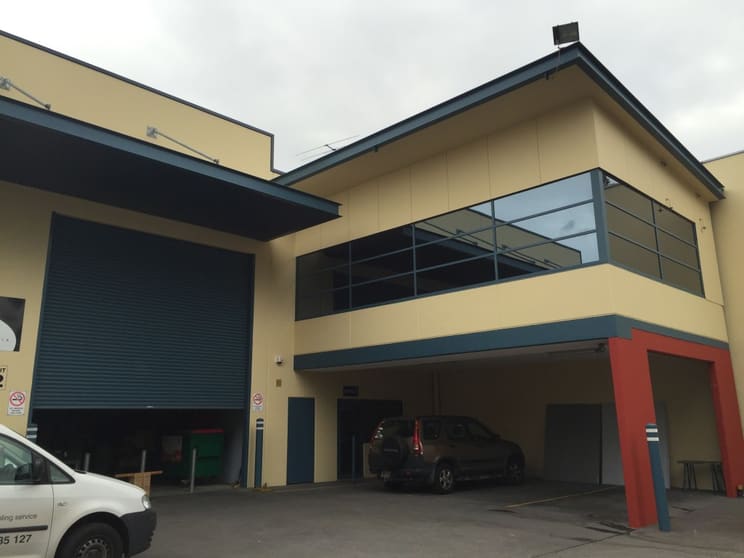 Click to view all images 2/7 Tarlington Place Smithfield NSW 2164 - Image 2