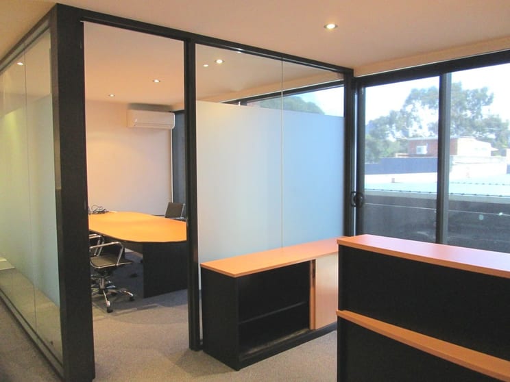 Click to view all images Suite 4/2 Kent Place South Melbourne VIC 3205 - Image 3