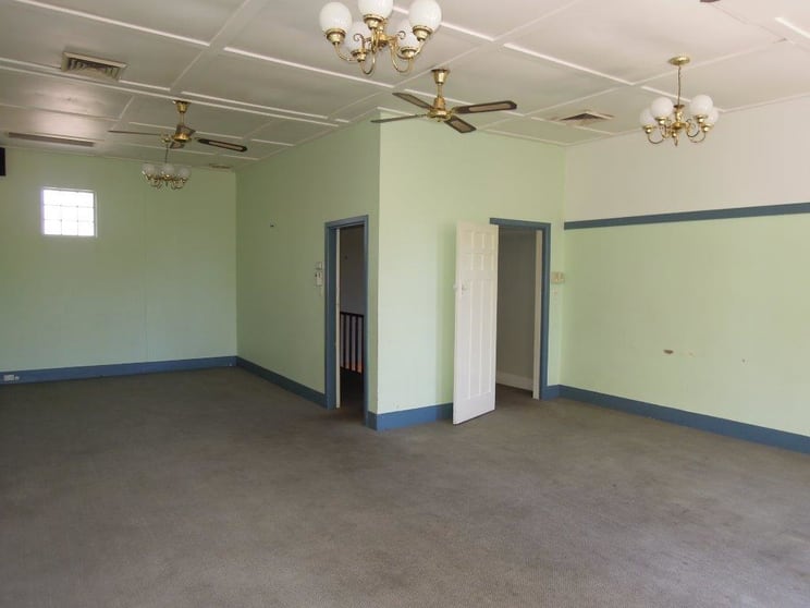 Click to view all images 172 Victoria Avenue Chatswood NSW 2067 - Image 3