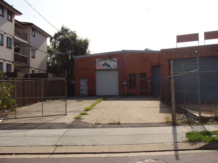 Click to view all images 176-178 Terminus Street Liverpool NSW 2170 - Image 1