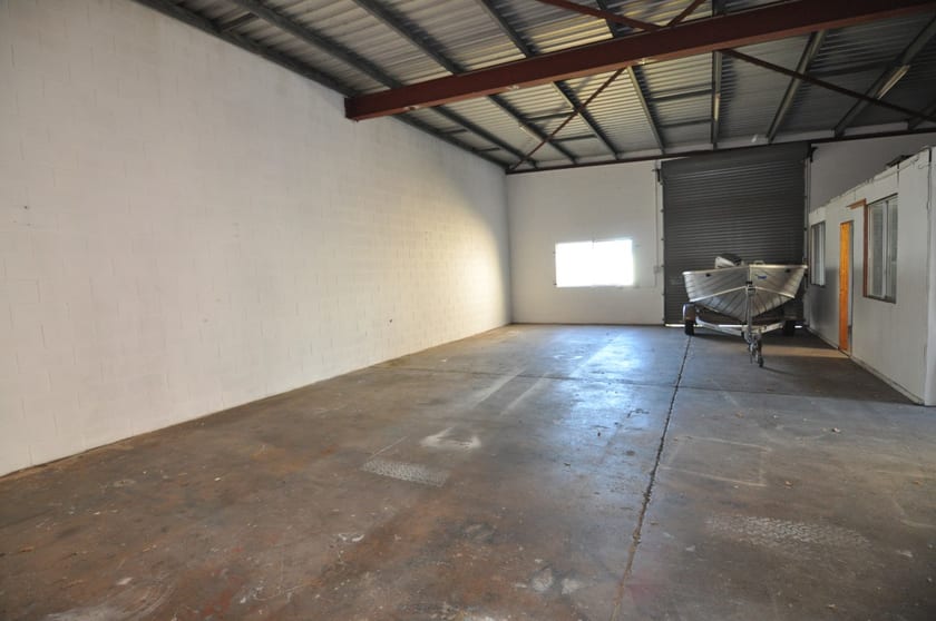 Click to view all images Unit 2, 16 Reardon Street Currajong QLD 4812 - Image 3