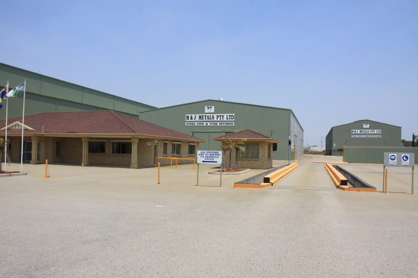 Click to view all images 47 Hope Valley Road Naval Base WA 6165 - Image 3