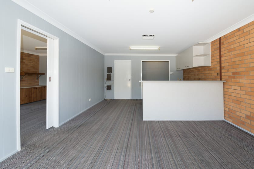 Click to view all images 41 Gunnedah Road Tamworth NSW 2340 - Image 2