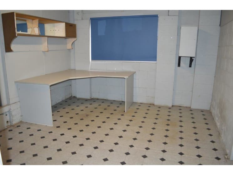 Click to view all images 24 Farrar Gunnedah NSW 2380 - Image 3