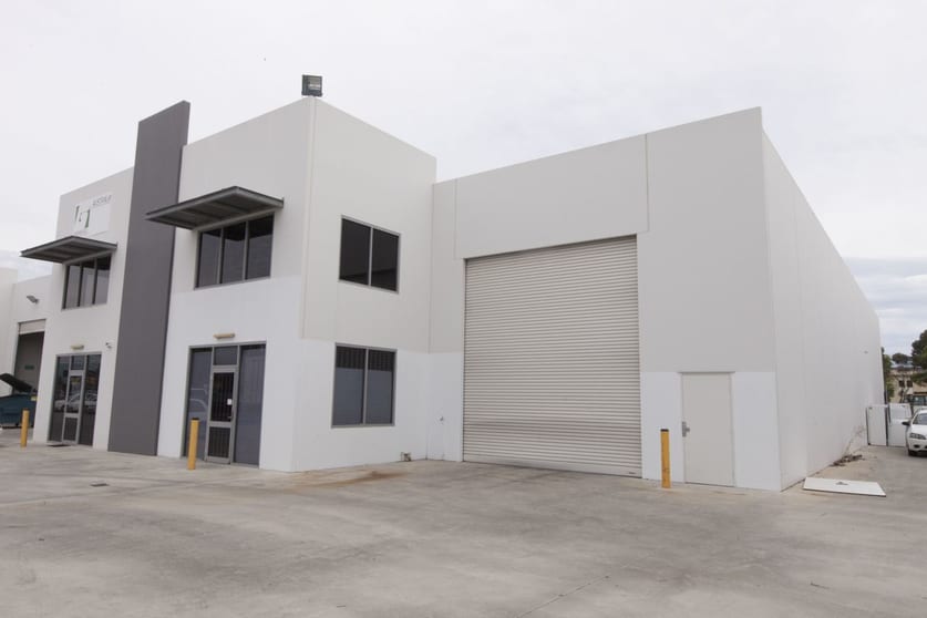 Unit 6/8 Tomlinson Road Welshpool WA 6106 - Image 1