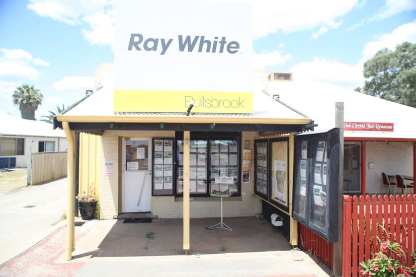 Click to view all images 2542A Great Northern Highway Bullsbrook WA 6084 - Image 1