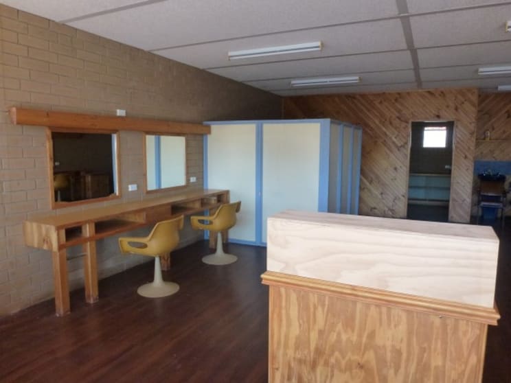 Click to view all images 6/6-10 Sturt Highway Buronga NSW 2739 - Image 2