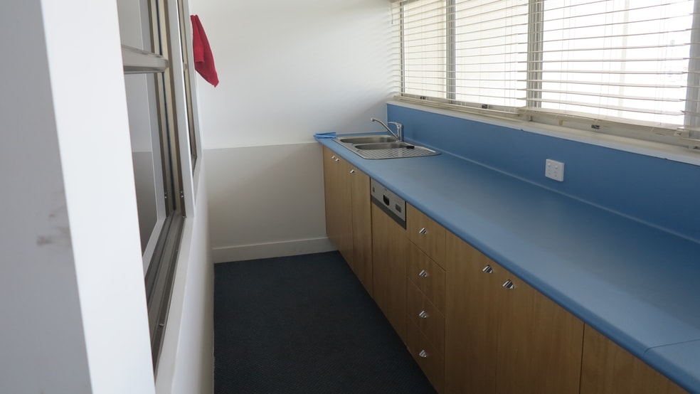 Click to view all images 2/149-151 Brisbane Road Mooloolaba QLD 4557 - Image 3