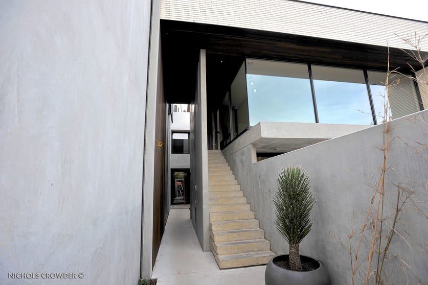 Click to view all images 424 New Street Brighton VIC 3186 - Image 3