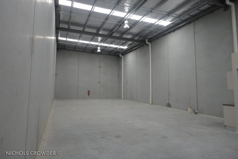 Click to view all images 2/24 Mary Avenue Highett VIC 3190 - Image 3