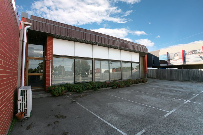 Click to view all images 152B Gaffney Street Coburg VIC 3058 - Image 2