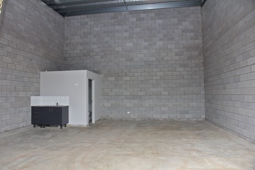 Click to view all images 33/102 Coonawarra Road Winnellie NT 0820 - Image 2