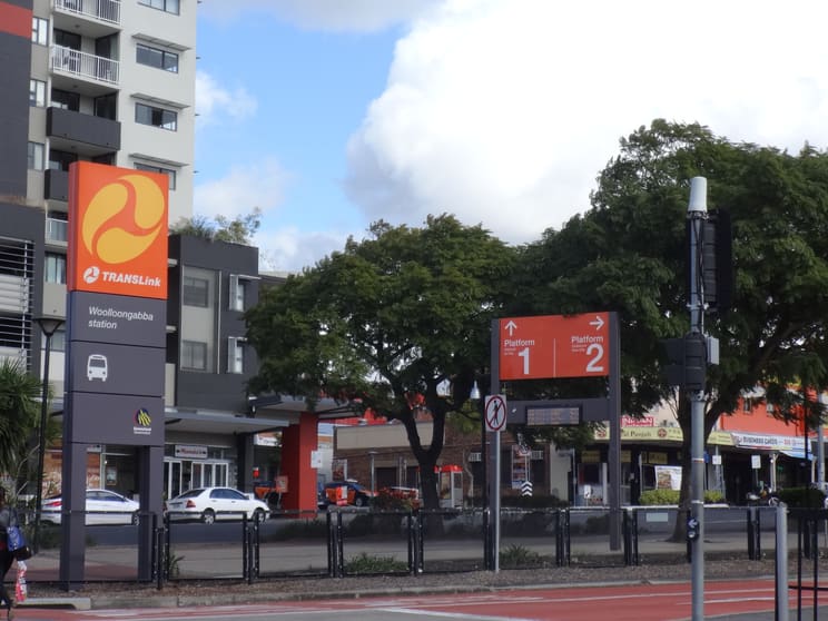 Click to view all images 1/723 Stanley Street Woolloongabba QLD 4102 - Image 1