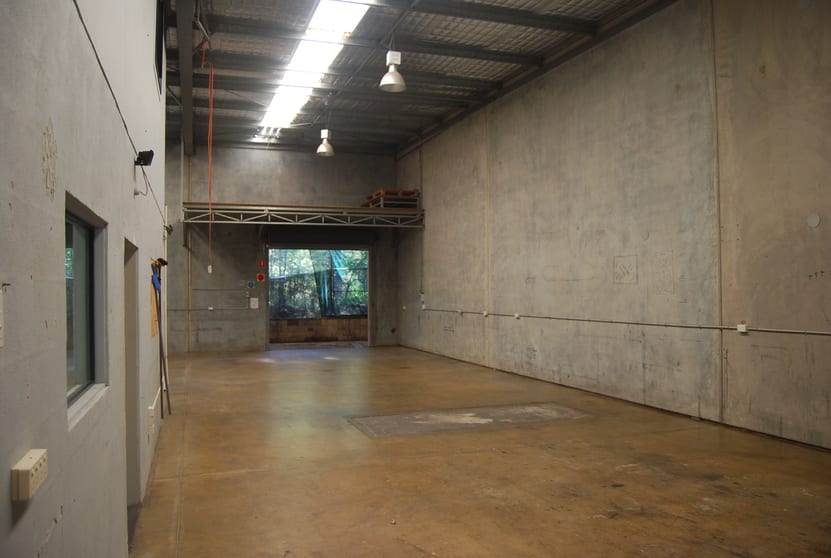 Click to view all images 2/90 Enterprise Street Kunda Park QLD 4556 - Image 3