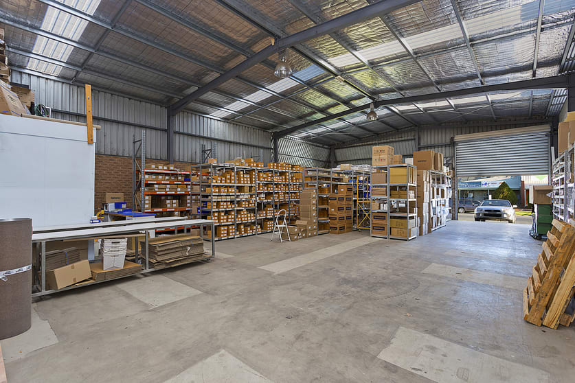 Click to view all images 2/20 Mint Street Wodonga VIC 3690 - Image 2