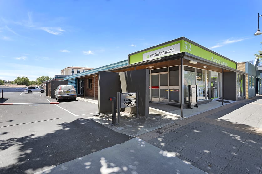 Click to view all images 8/512 Swift Street Albury NSW 2640 - Image 2