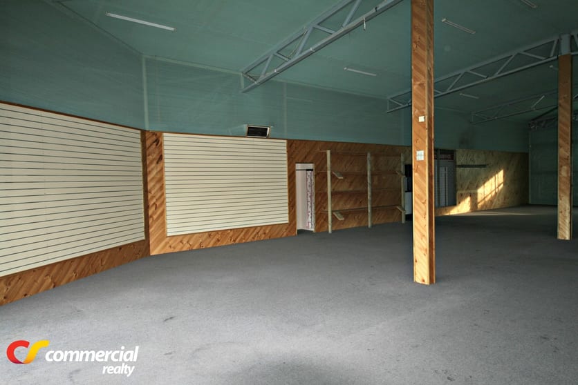 Click to view all images 140 Blair Street Bunbury WA 6230 - Image 3