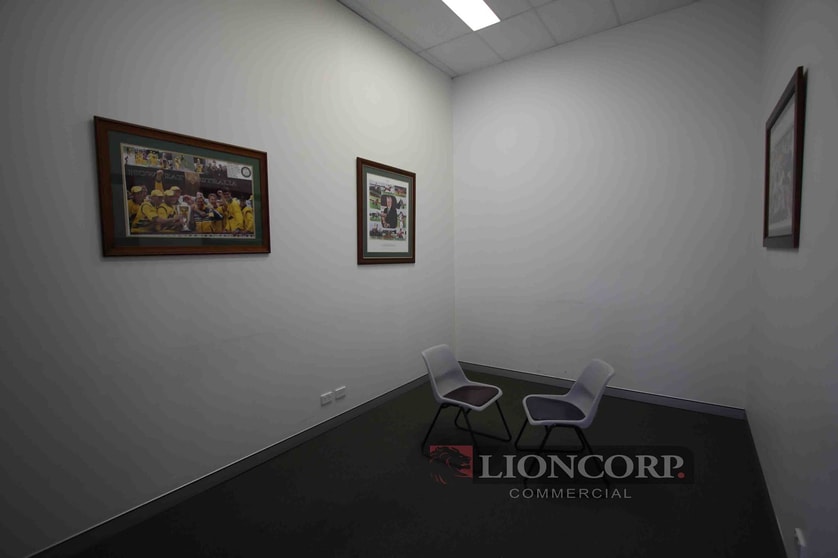 Click to view all images Underwood QLD 4119 - Image 3