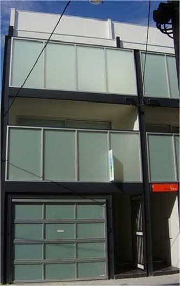 Click to view all images 18 Macquarie Street Prahran VIC 3181 - Image 1