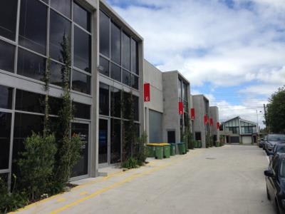 Click to view all images Unit 6, 131 Hyde Street Yarraville VIC 3013 - Image 1