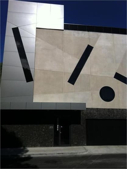 Click to view all images 10/17 Yarra Street Abbotsford VIC 3067 - Image 3