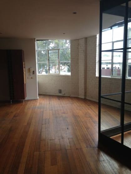 Click to view all images 6a/400 St Kilda Road St Kilda VIC 3182 - Image 1
