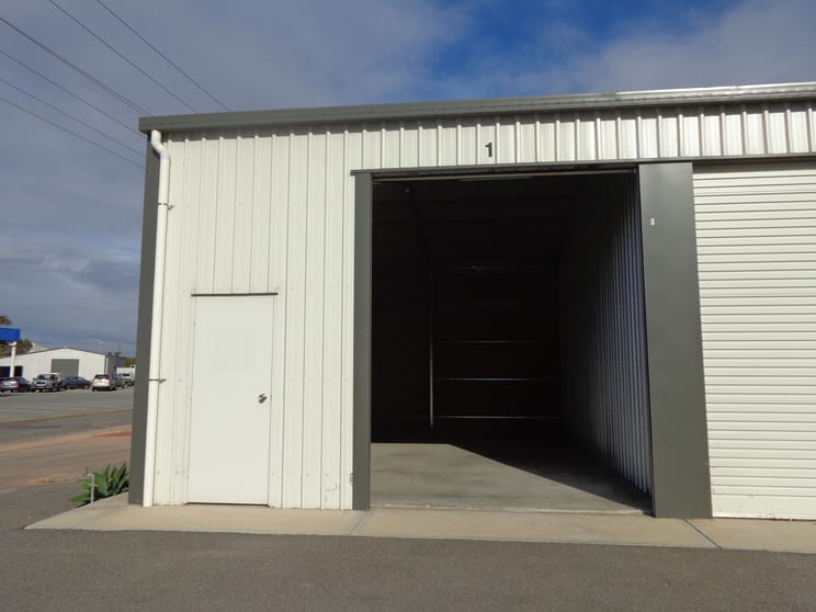 Click to view all images Shed 1/6 Simmons Street Port Lincoln SA 5606 - Image 2