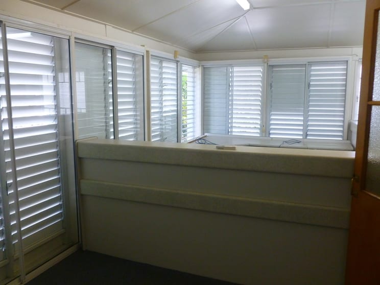 Click to view all images 165 Lake Street Cairns QLD 4870 - Image 2